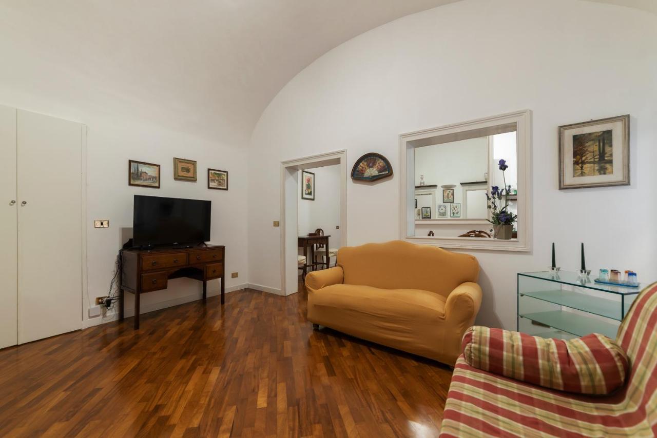 Rione Monti & Cavour Apartment Рим Экстерьер фото