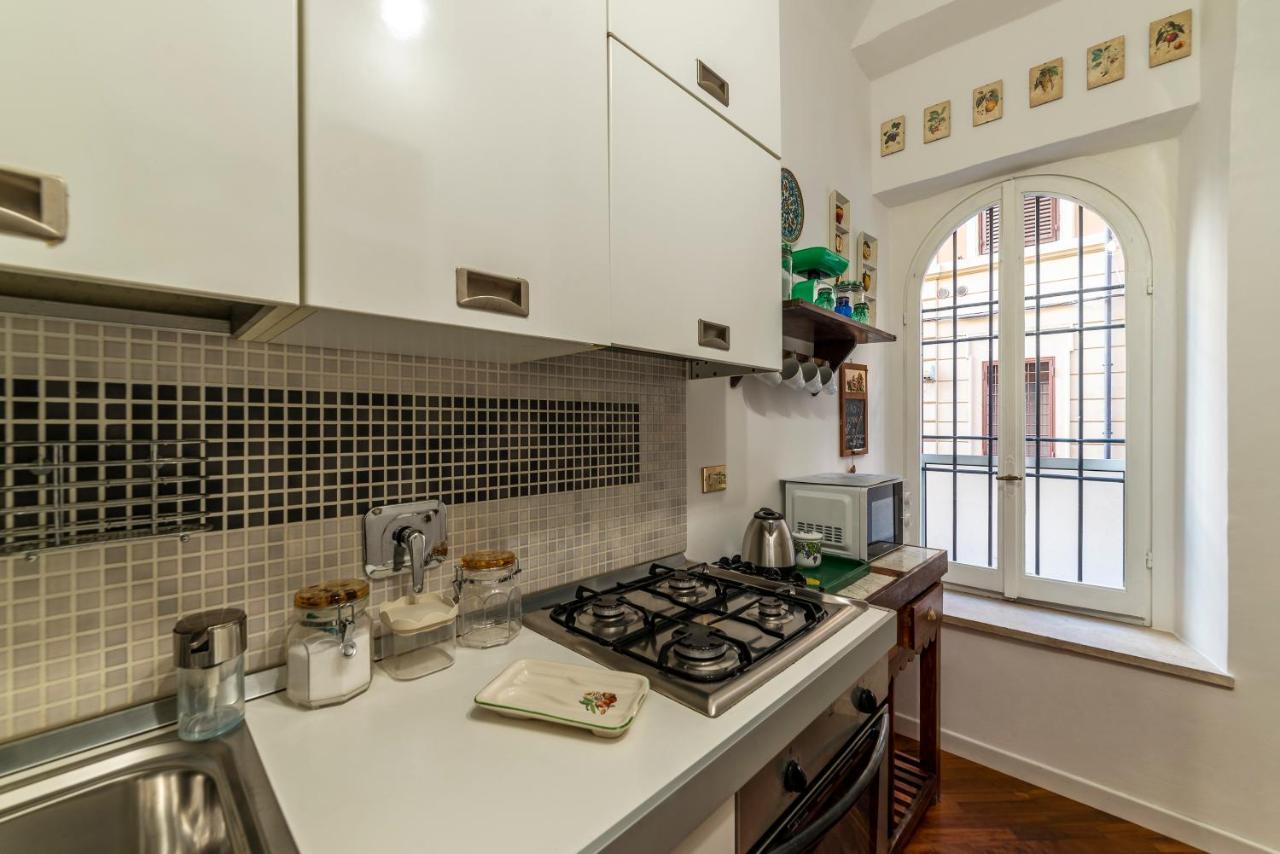 Rione Monti & Cavour Apartment Рим Экстерьер фото