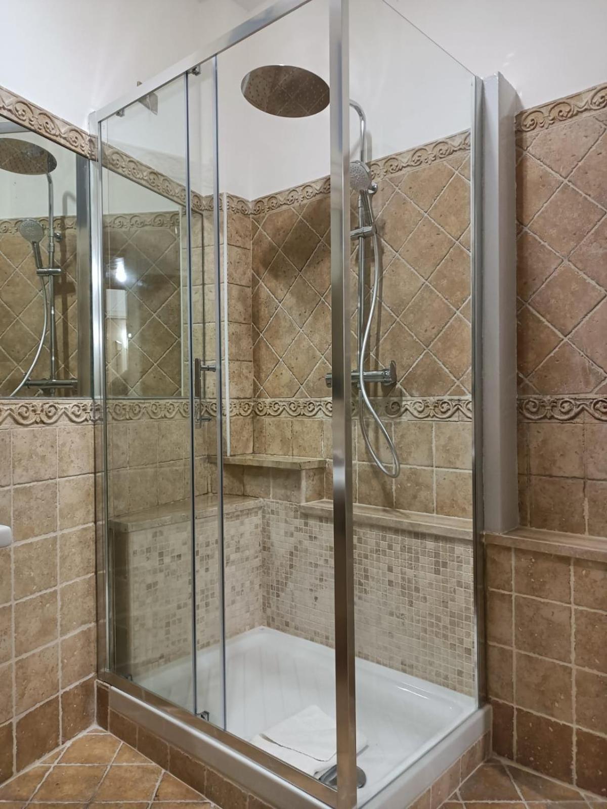 Rione Monti & Cavour Apartment Рим Экстерьер фото